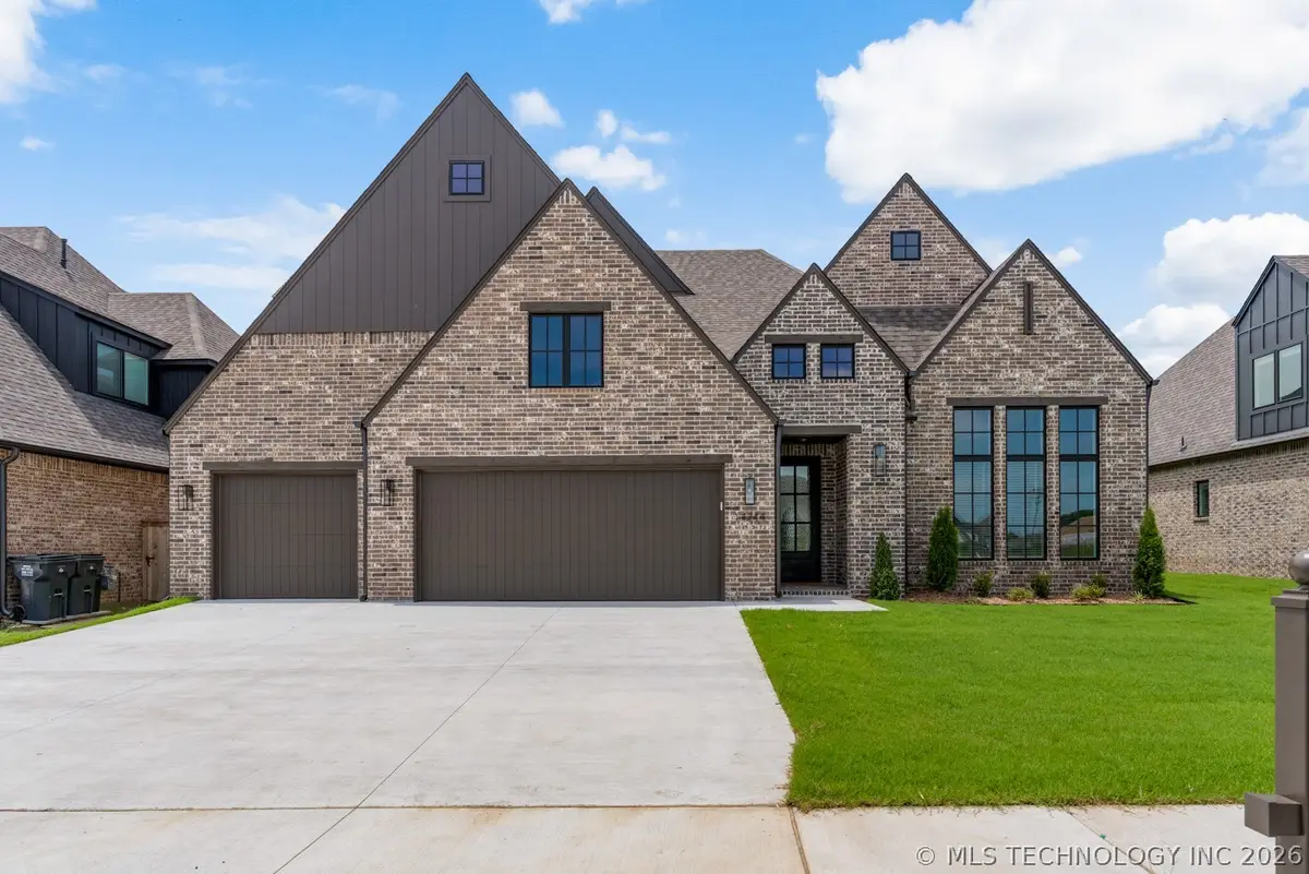 14244 S Delaware Place S, Bixby, OK 74008 - #1