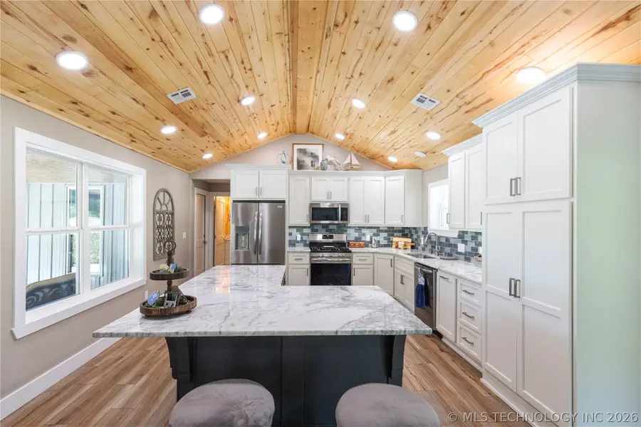 24590 S 600 Road, Grove, OK 74344 - #2