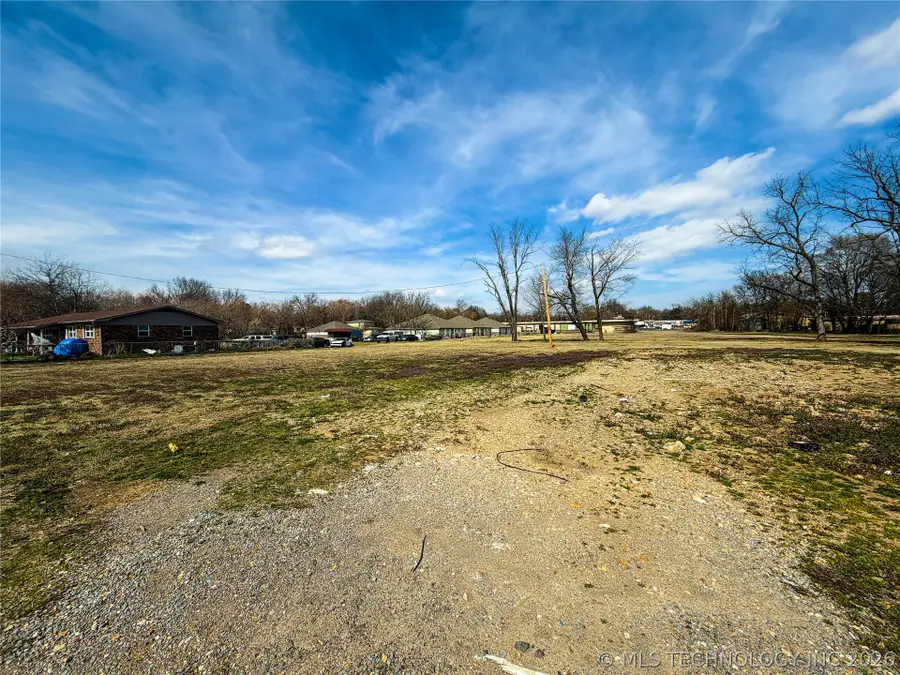 206 W 4th Street, Tahlequah, OK 74464 - #2