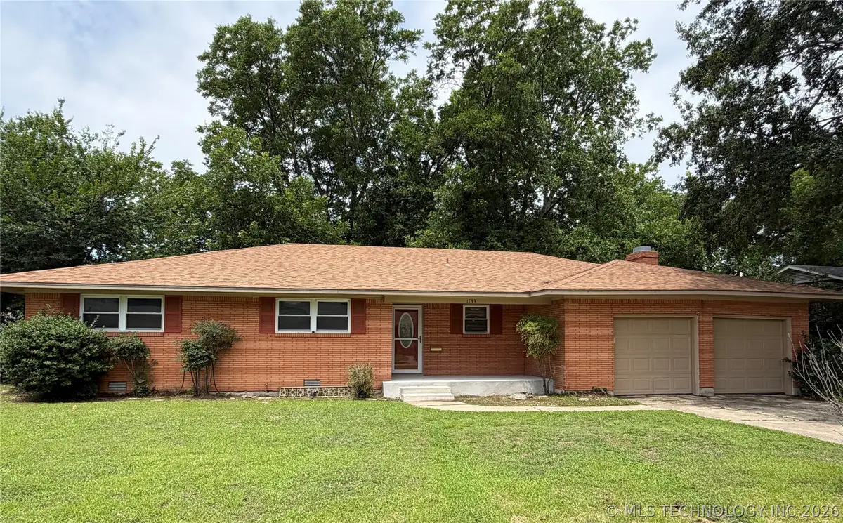 1733 Tiverton Street Nw, Ardmore, OK 73401 - #1
