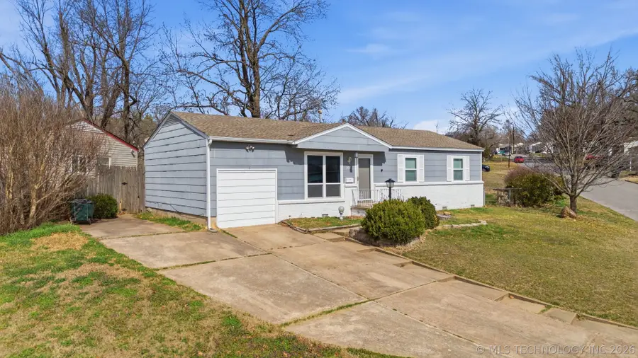 707 E 7th Court, Sand Springs, OK 74063 - #2