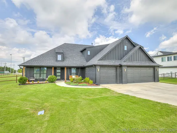 2334 W Maple Street, Collinsville, OK 74021