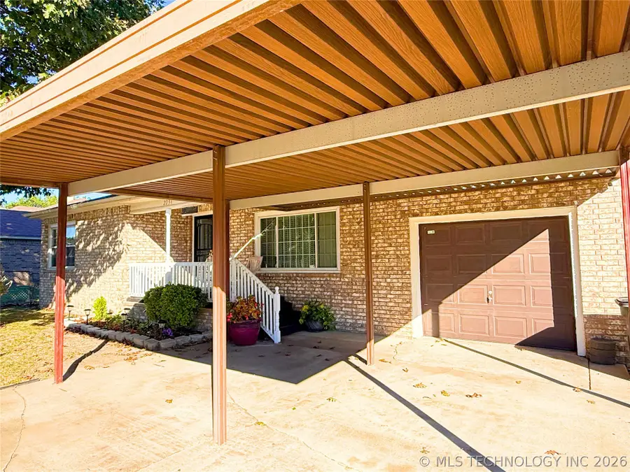 2231 E 32nd Place N, Tulsa, OK 74105 - #2