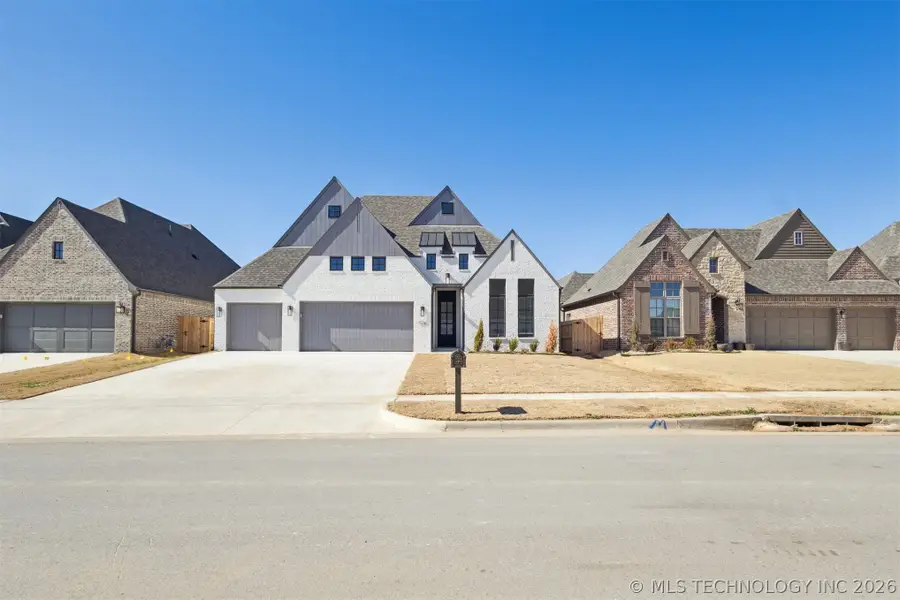 6716 S Gardenia Avenue, Broken Arrow, OK 74011 - #3