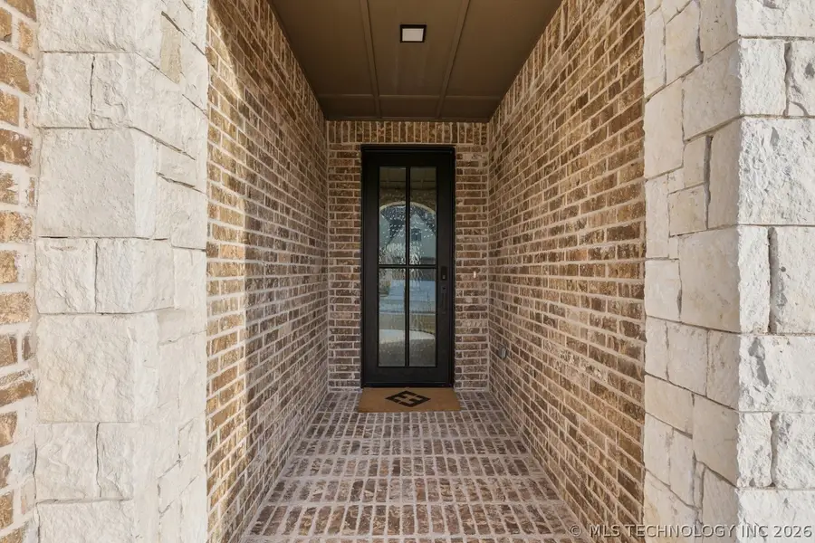 711 E 149th Street S, Glenpool, OK 74033 - #3