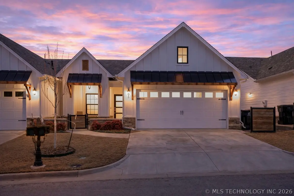 1905 W Huntsville Place, Broken Arrow, OK 74011 - #1