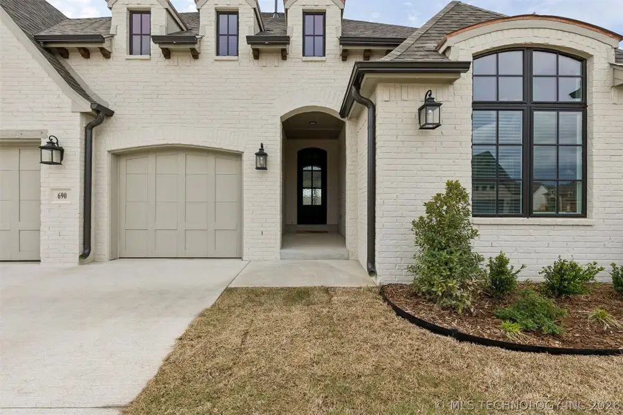 690 E 149th Street S, Glenpool, OK 74033 - #3