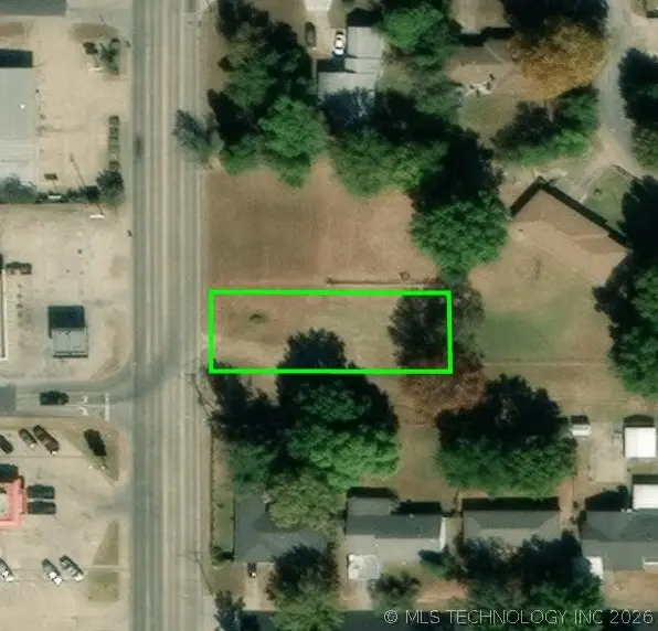 628 S York Street, Muskogee, OK 74403