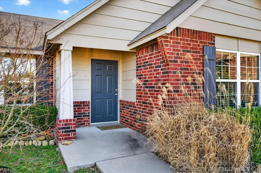 3009 Bryce Circle, Bartlesville, OK 74006 - #3