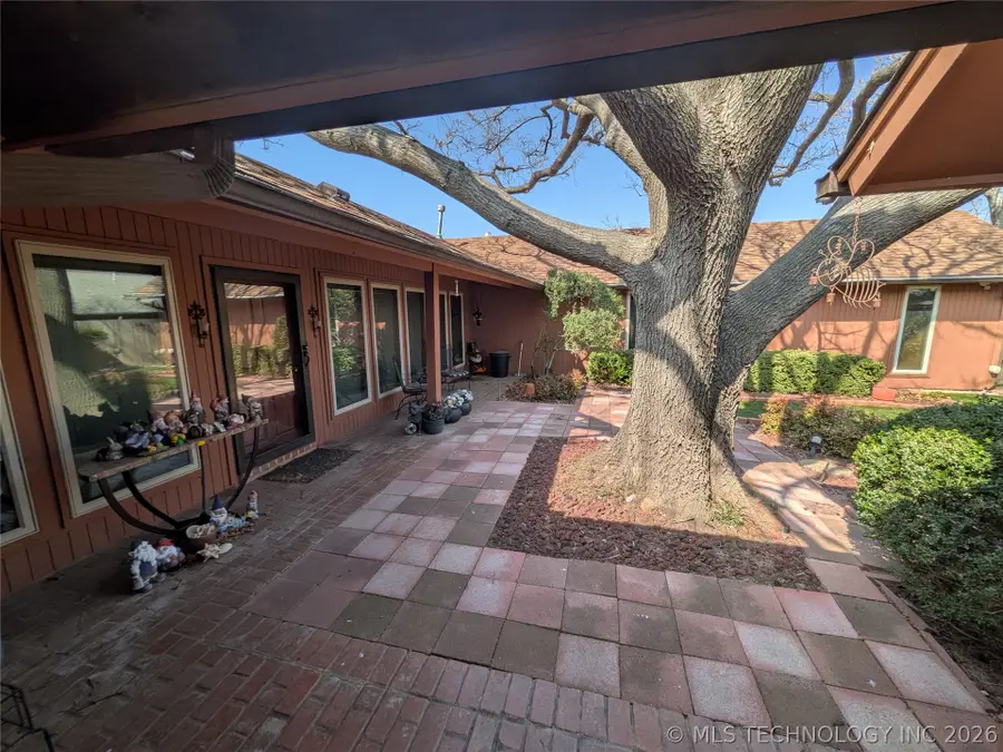 2317 NW Dunstan Lane, Lawton, OK 73505 - #2