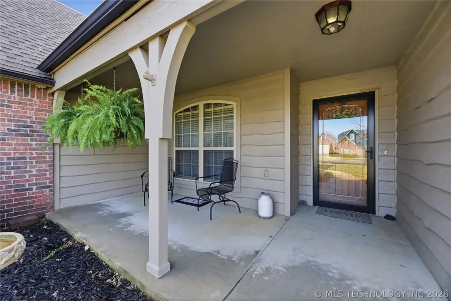 18522 E 79th Street N, Owasso, OK 74055 - #3