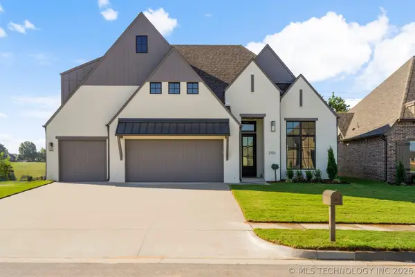 2701 W Twin Oaks Street, Broken Arrow, OK 74012