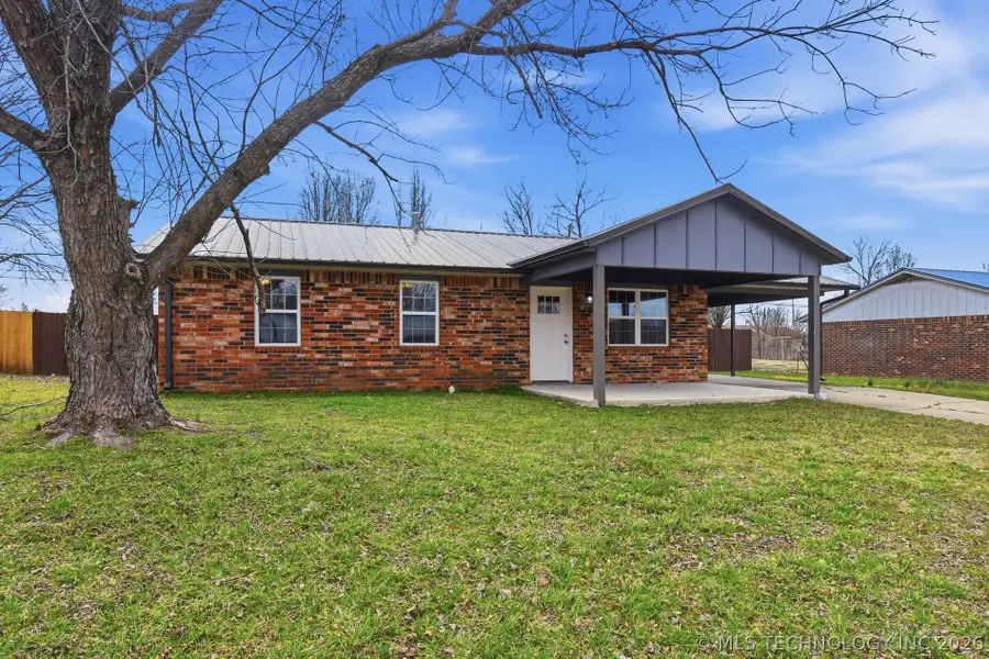 1514 S Fallin Avenue, Hominy, OK 74035 - #2