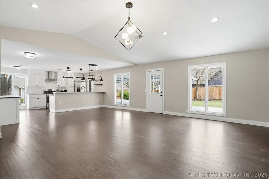 7805 S 70th East Avenue, Tulsa, OK 74133 - #3