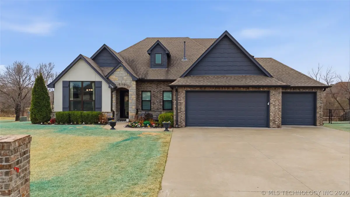 8442 Spring Creek Court, Claremore, OK 74019 - #1