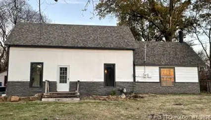 1501 E Cherokee Street, Wagoner, OK 74467 - #1