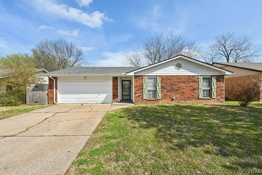 1693 S Sycamore Avenue, Broken Arrow, OK 74012 - #2