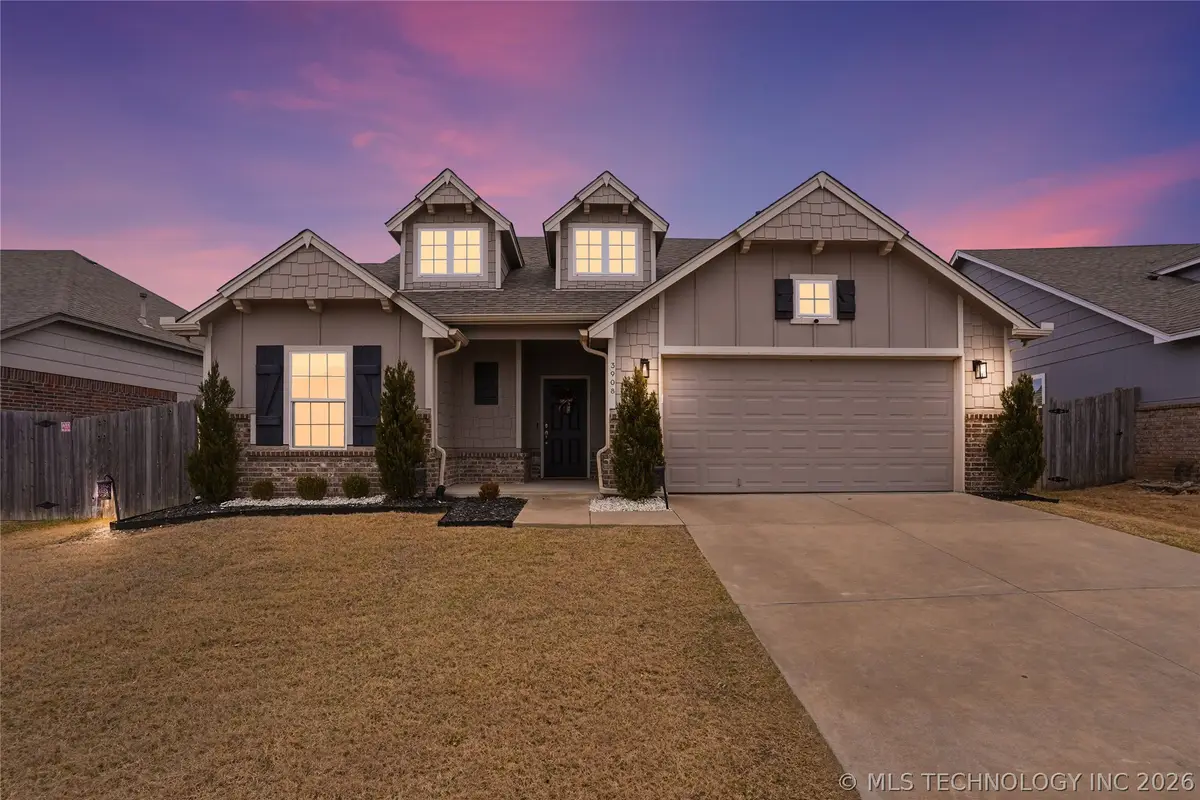 3908 W 103rd Place S, Jenks, OK 74037 - #1