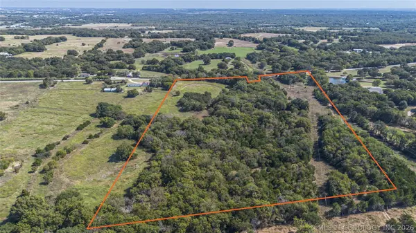 Chickasaw Trail, Davis, OK 73030