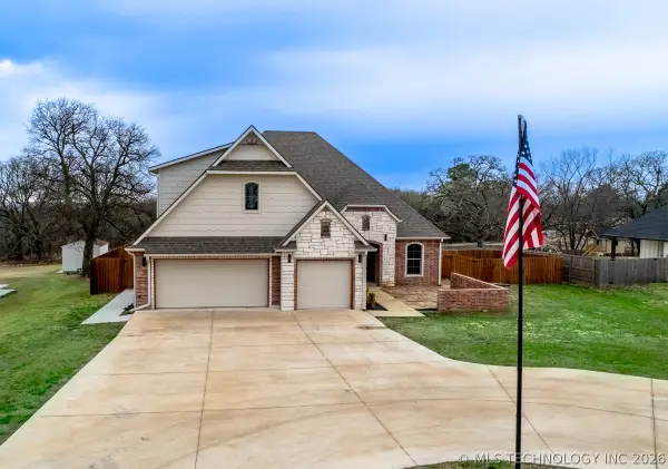 1305 S Monte Vista, Ada, OK 74820