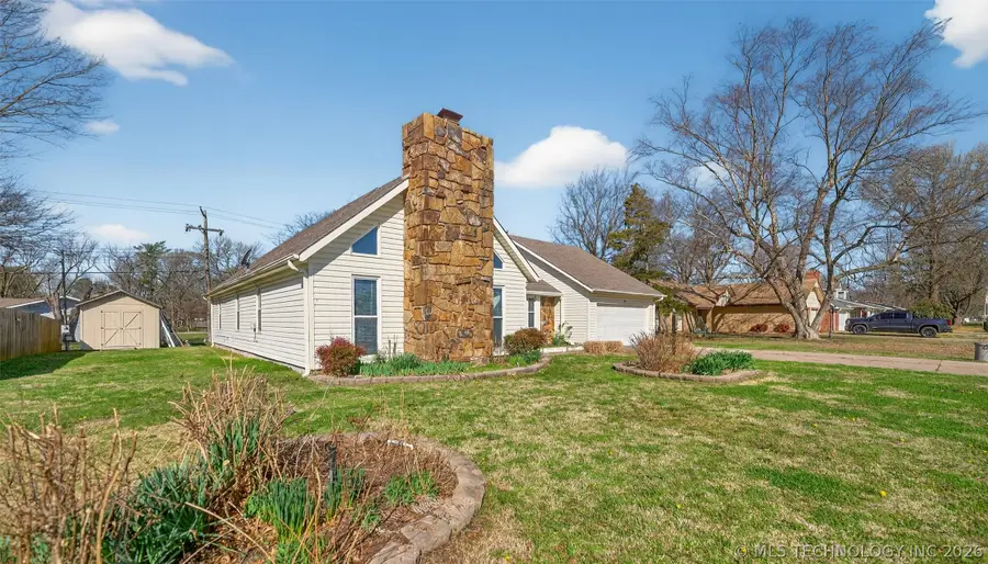 1408 S Veyda Street, Pryor, OK 74361 - #2