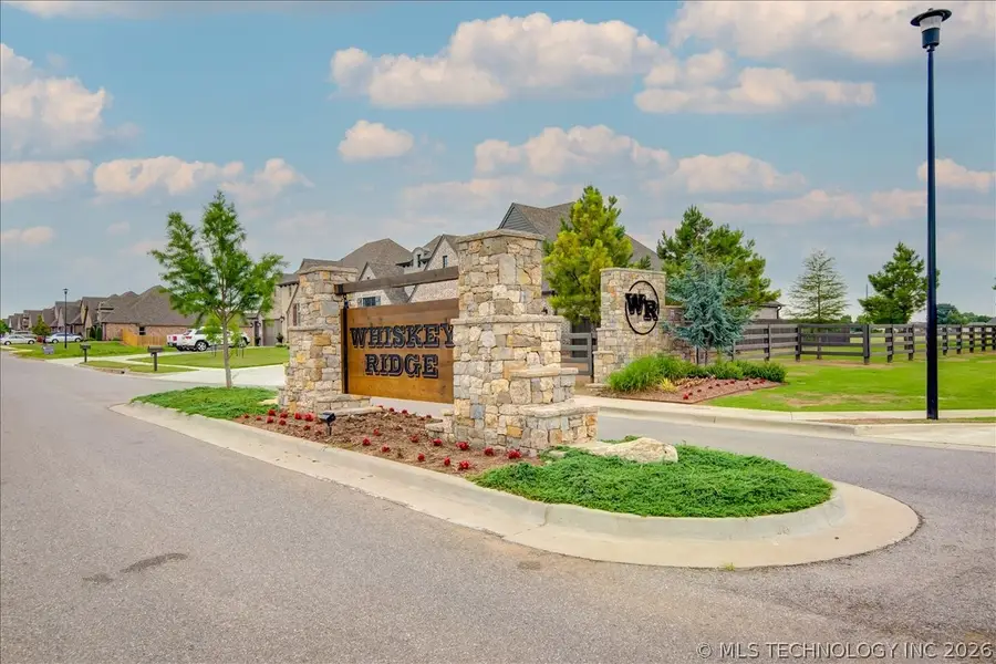 2517 E Olympia Street, Broken Arrow, OK 74014 - #2