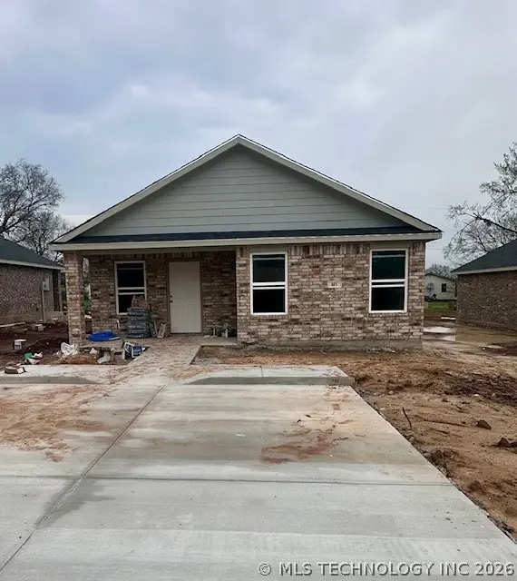 605 E Wolf Street, Madill, OK 73446