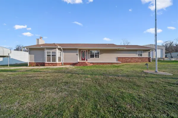 2 E Walnut Street, Salina, OK 74365