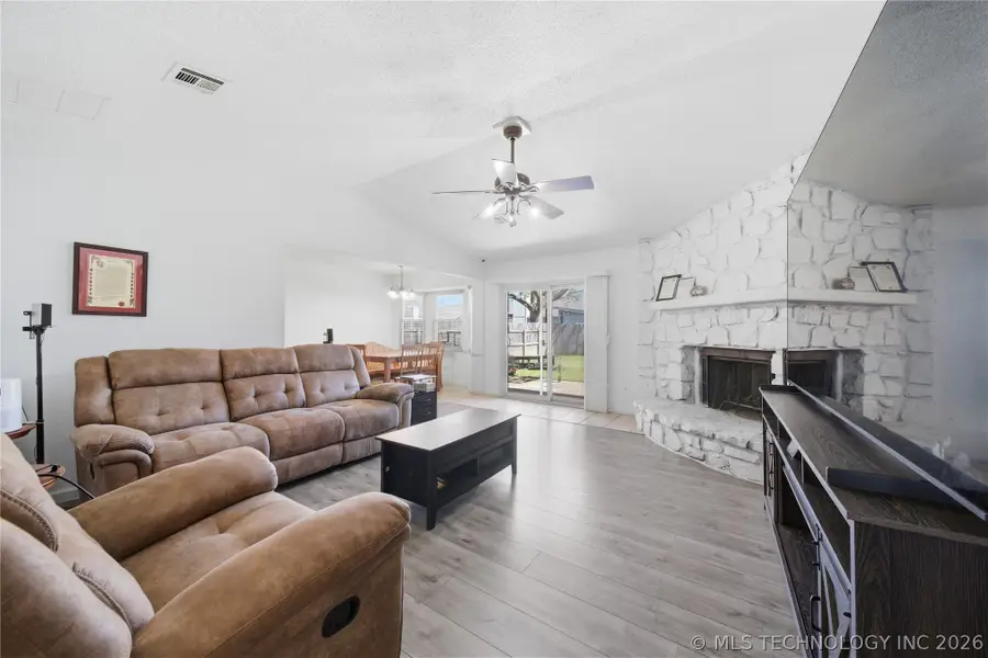 9139 S 90th East Avenue, Tulsa, OK 74133 - #2