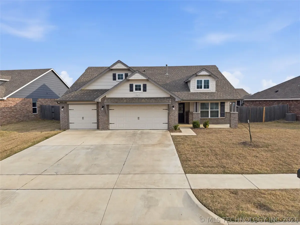 3583 E 144th Place S, Bixby, OK 74008 - #1