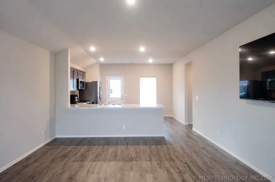 11446 S 233rd East East Avenue, Broken Arrow, OK 74014 - #3