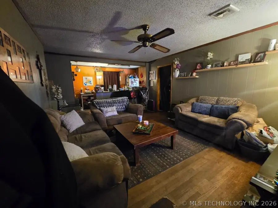 1869 S Armstrong Avenue, Bartlesville, OK 74003 - #3