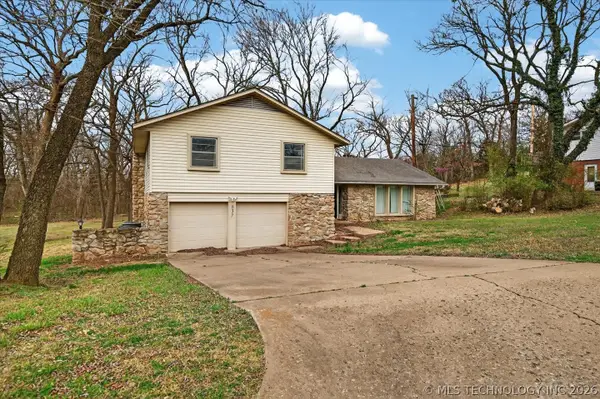837 Winding Way, Bartlesville, OK 74006