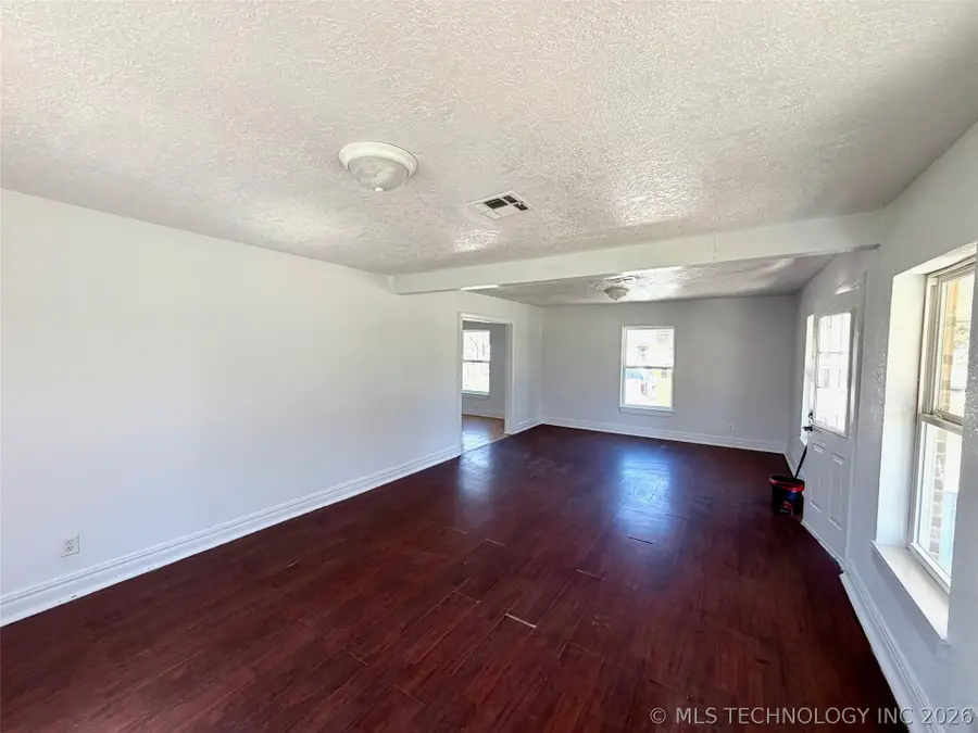 201 N 8th Avenue, Madill, OK 73446 - #3