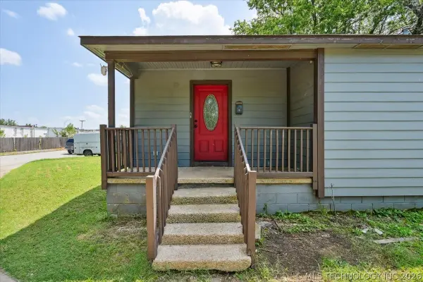 2420 N Oxford Avenue, Tulsa, OK 74115