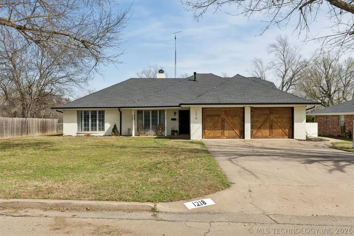 1218 S Highland Avenue, Cushing, OK 74023 - #1