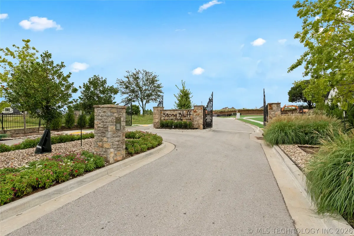 10613 S Holley Street, Jenks, OK 74037 - #1