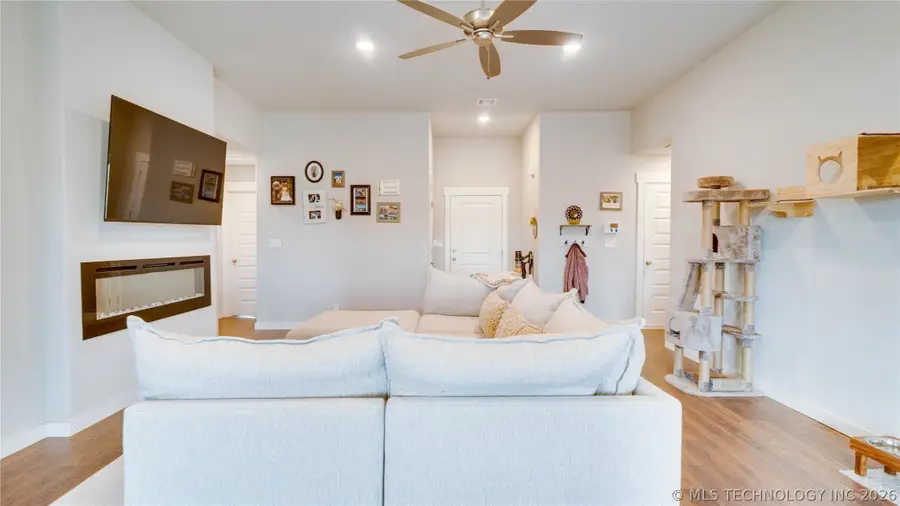 3969 S 152nd Avenue E, Tulsa, OK 74134 - #3