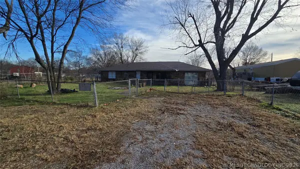 303 Chickasaw Street, Savanna, OK 74565