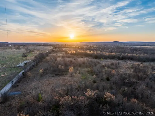 3 E 1110 Road, Checotah, OK 74426