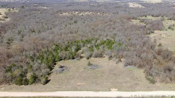 E 1050 Road, Checotah, OK 74426