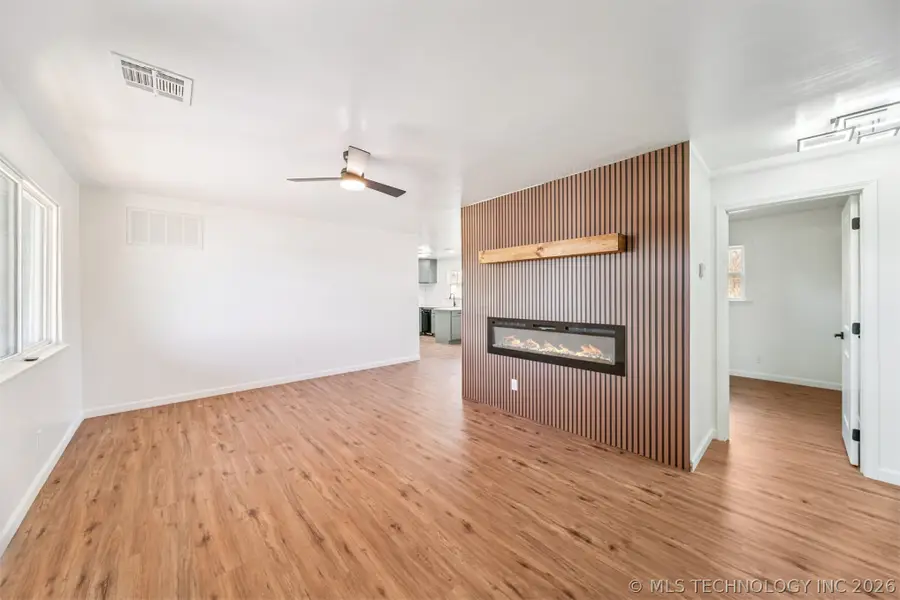 116 W Memphis Street, Broken Arrow, OK 74012 - #3