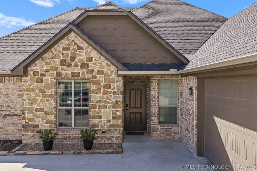 312 Wandering Way, Ardmore, OK 73401 - #3