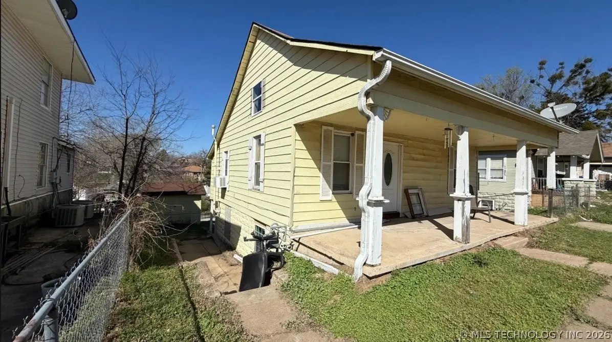 408 N Lincoln Avenue, Sand Springs, OK 74063 - #1