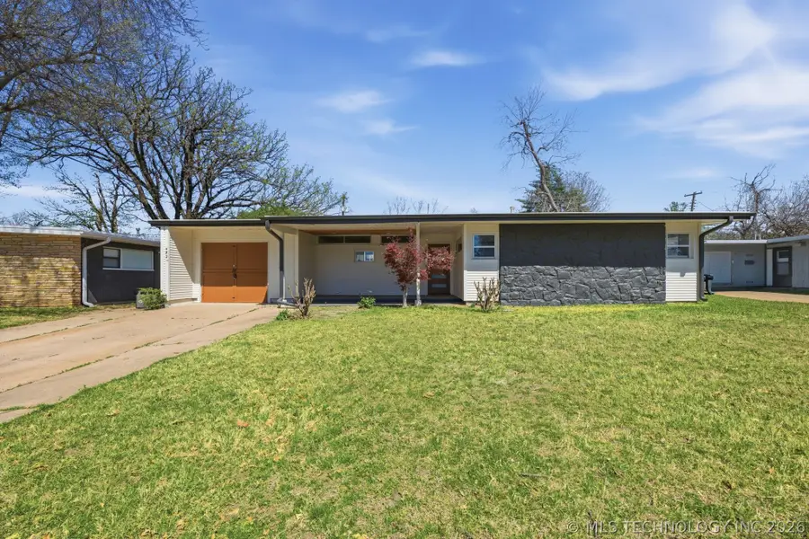 4921 E 26th Street, Tulsa, OK 74114 - #2