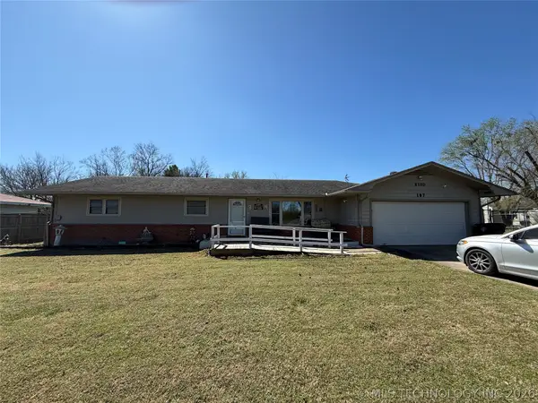107 Cherokee Lane, Muskogee, OK 74403