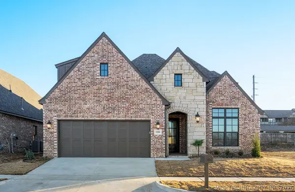 9208 E 62nd Court S, Tulsa, OK 74133