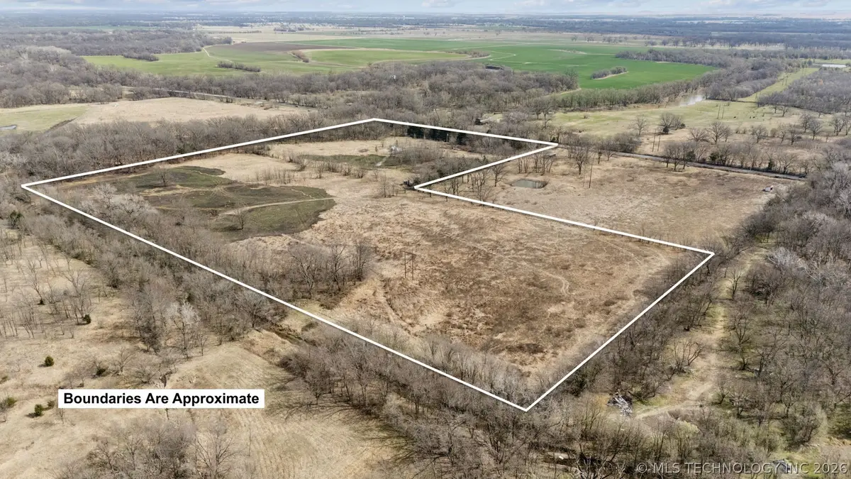 981 N Virginia, Bartlesville, OK 74003 - #1