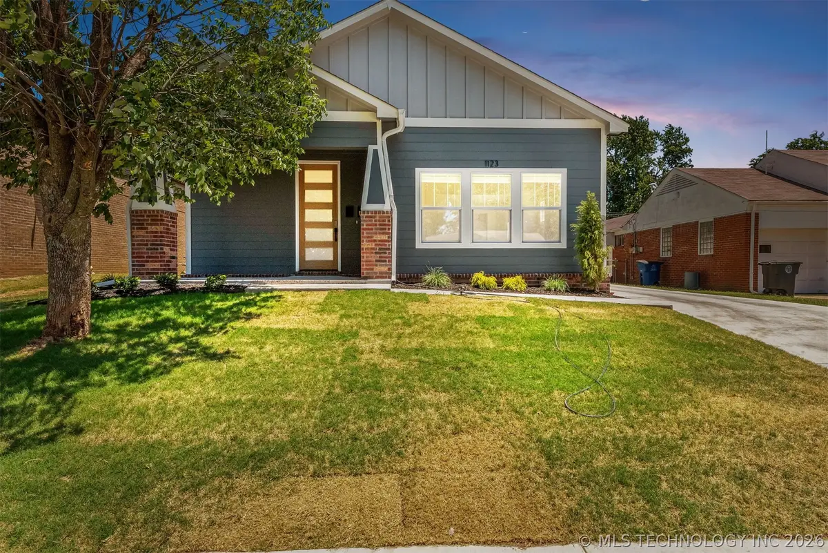 1123 S Delaware Place, Tulsa, OK 74104 - #1