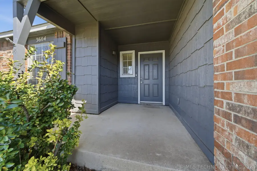 3604 E Aurora Street, Broken Arrow, OK 74014 - #3